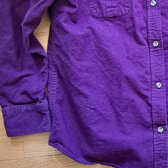L. L. Bean Women’s Large Purple and Flannel Shirt with two front pockets - Picture 4 of 5